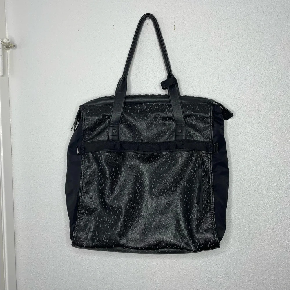 Lululemon Follow Your Bliss Bag